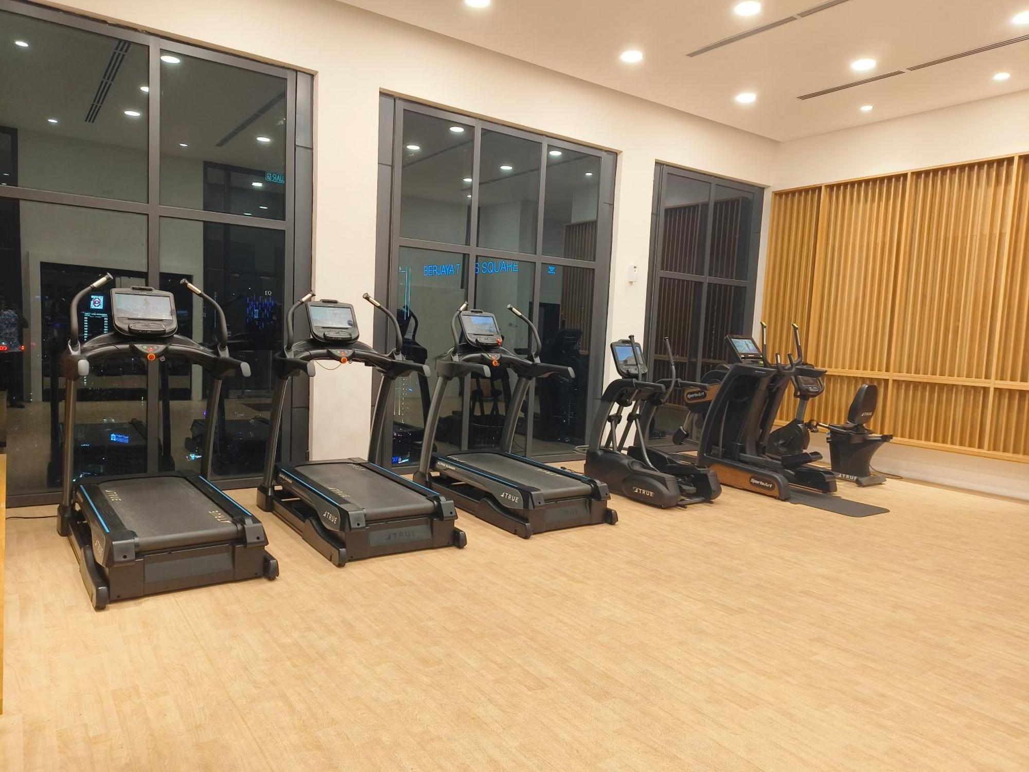 Lucentia Bukit Bintang By Times Square Apartemen *