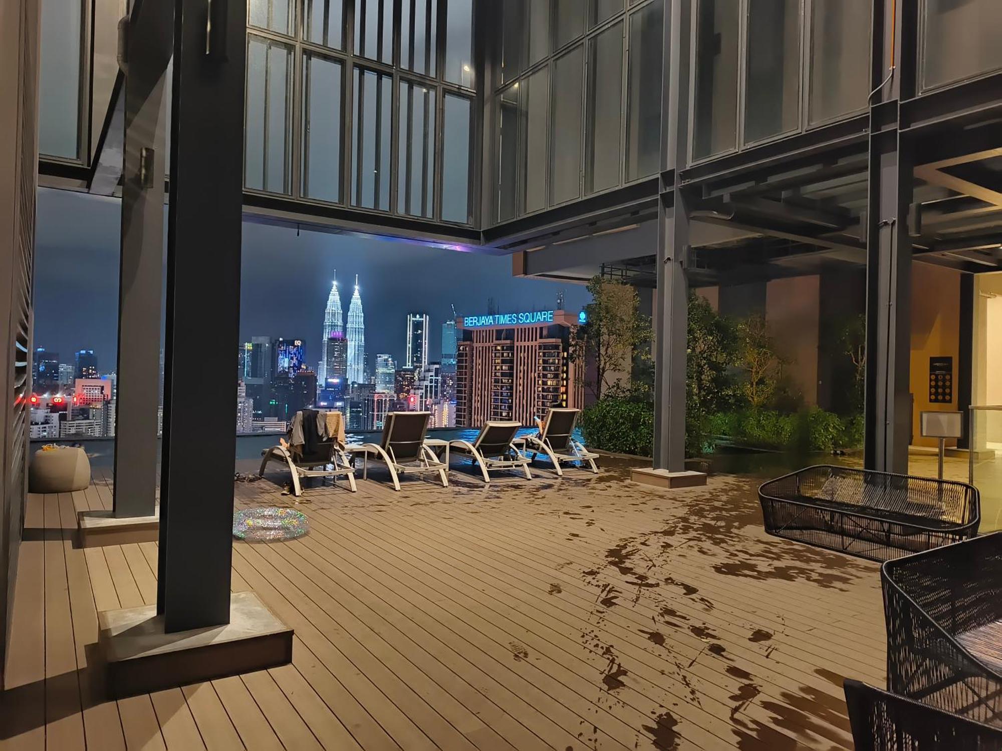 Lucentia Bukit Bintang By Times Square Apartemen Kuala Lumpur