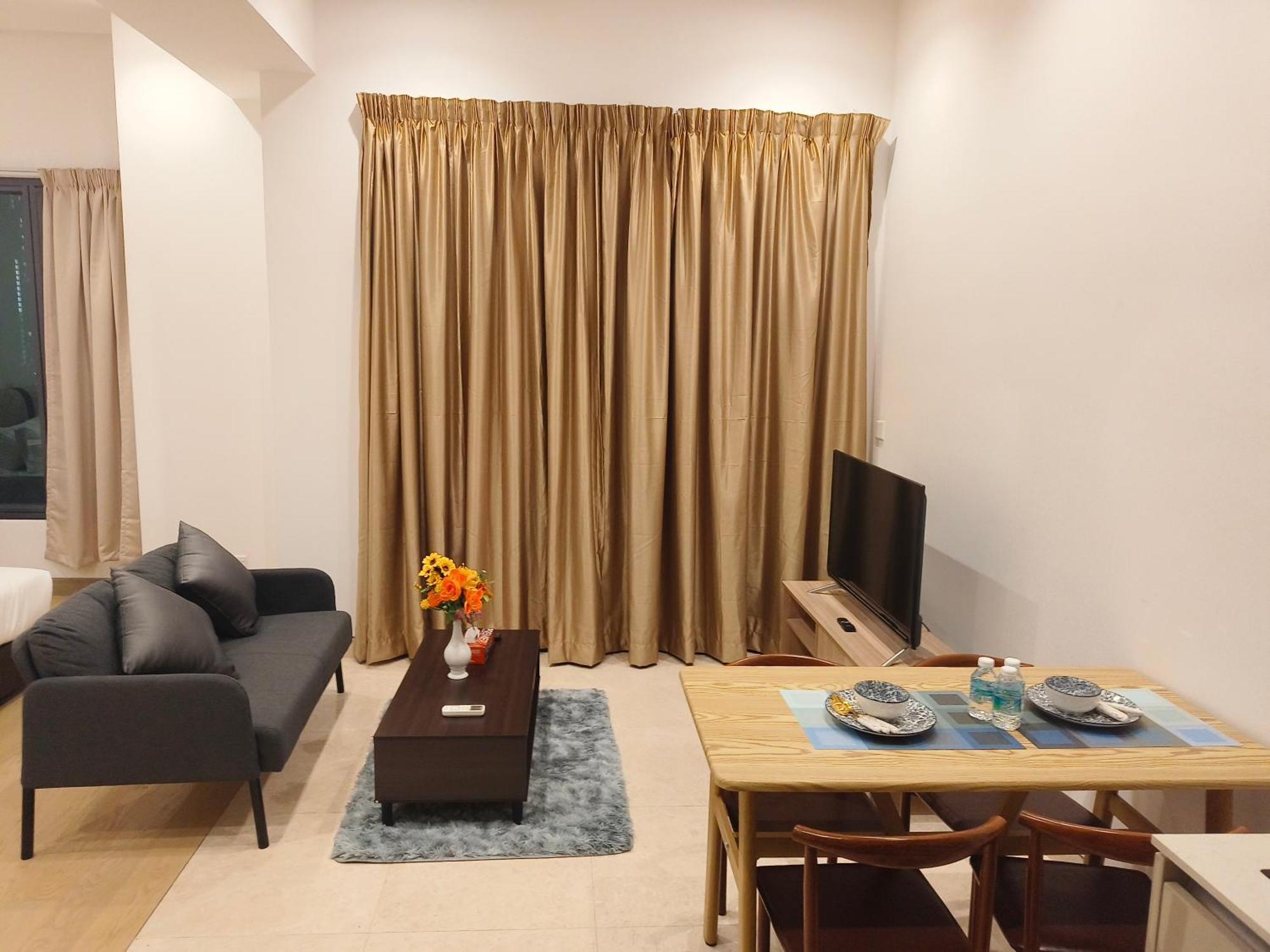 Lucentia Bukit Bintang By Times Square Apartemen *