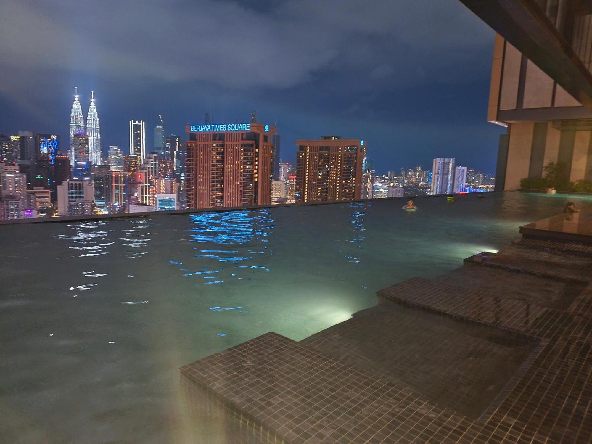 Lucentia Bukit Bintang By Times Square Apartemen *