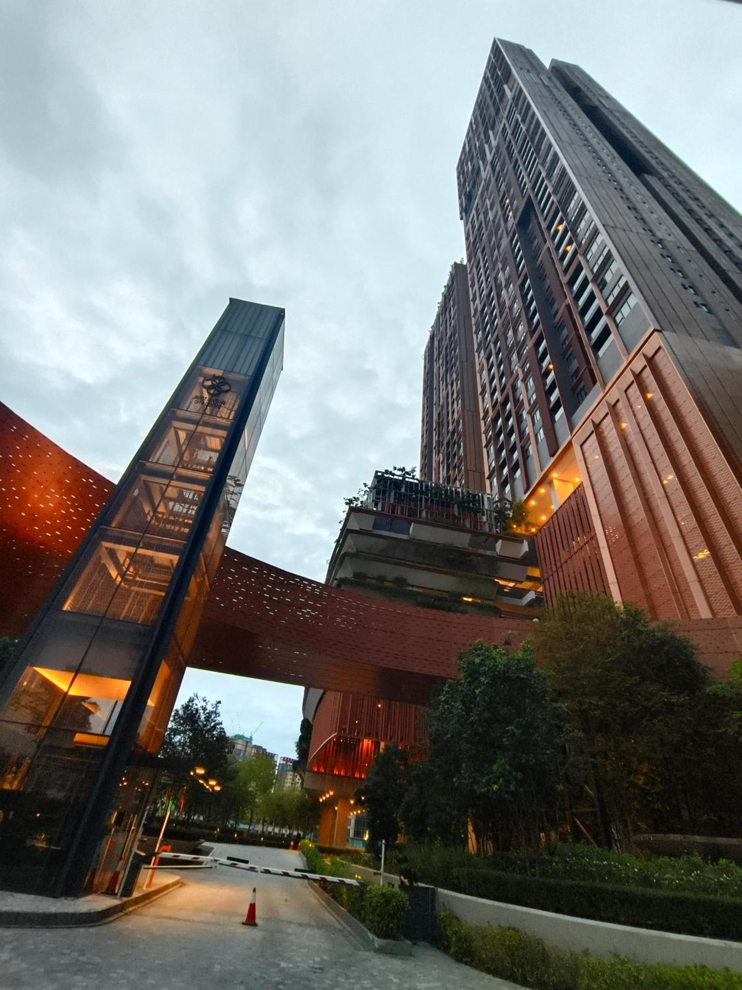 Lucentia Bukit Bintang By Times Square Apartemen Kuala Lumpur