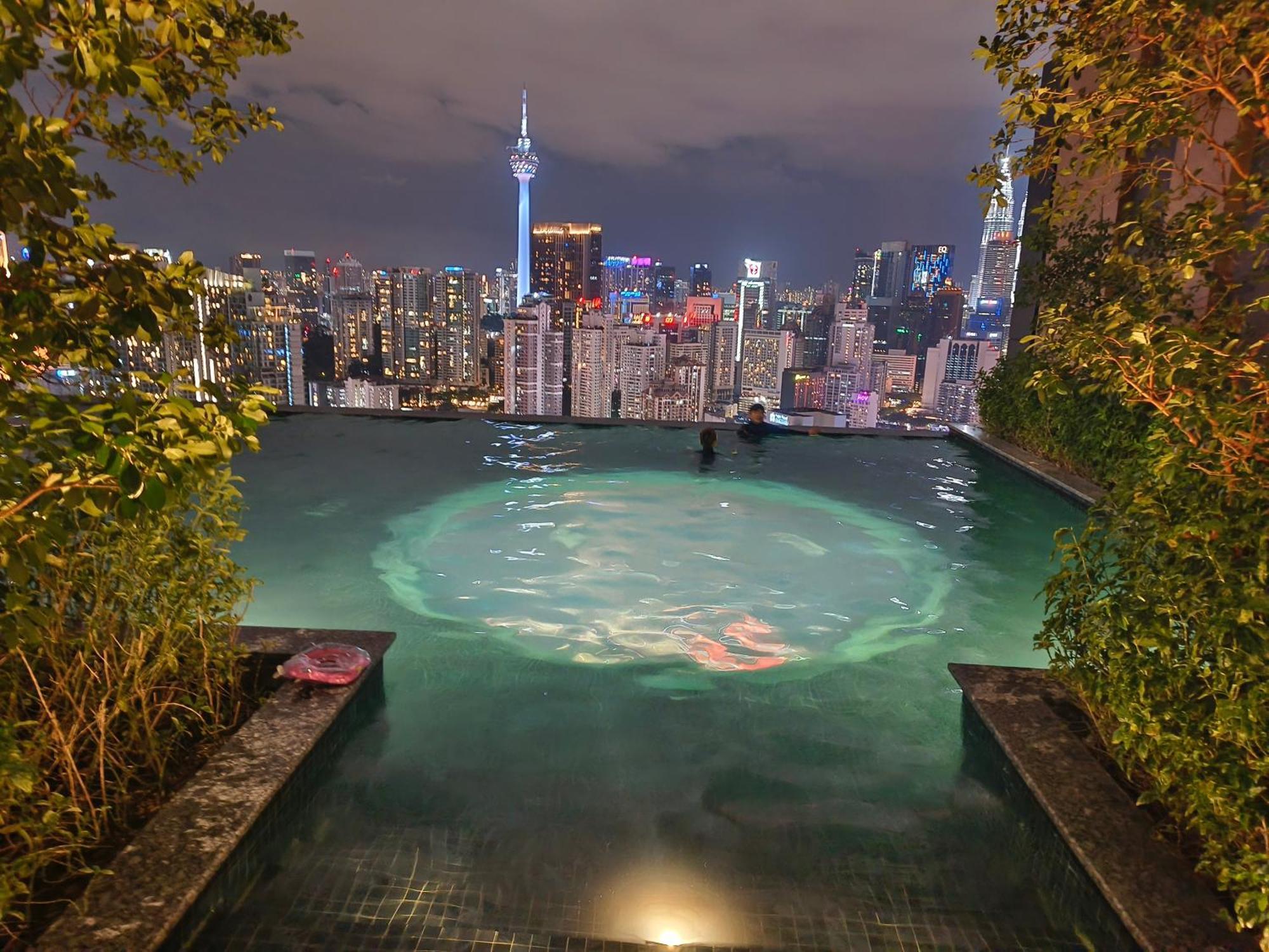 Lucentia Bukit Bintang By Times Square Apartemen Kuala Lumpur