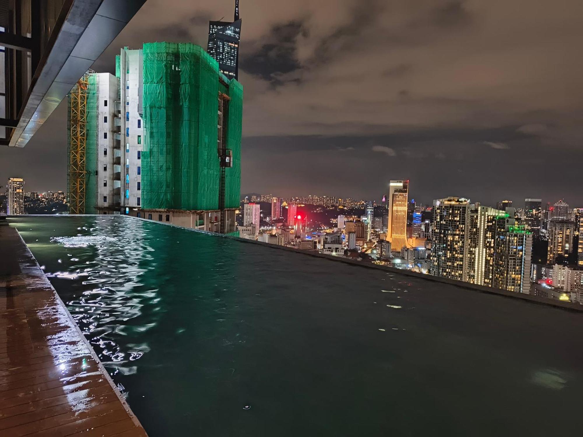 Lucentia Bukit Bintang By Times Square Apartemen